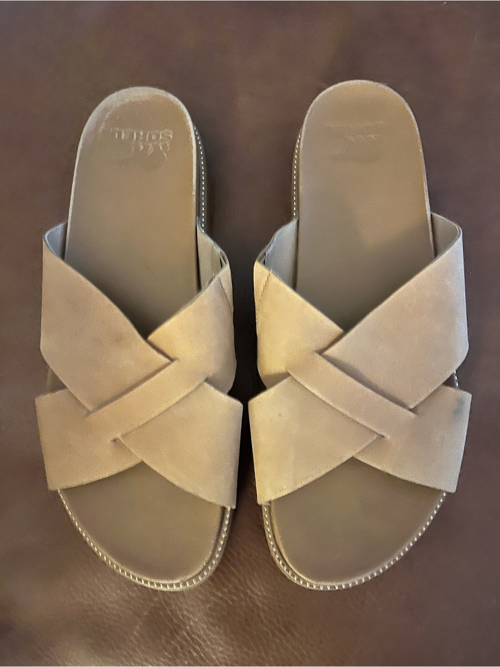 Sorel women’s Suede Crisscross Slide Sandals - Taupe size 11